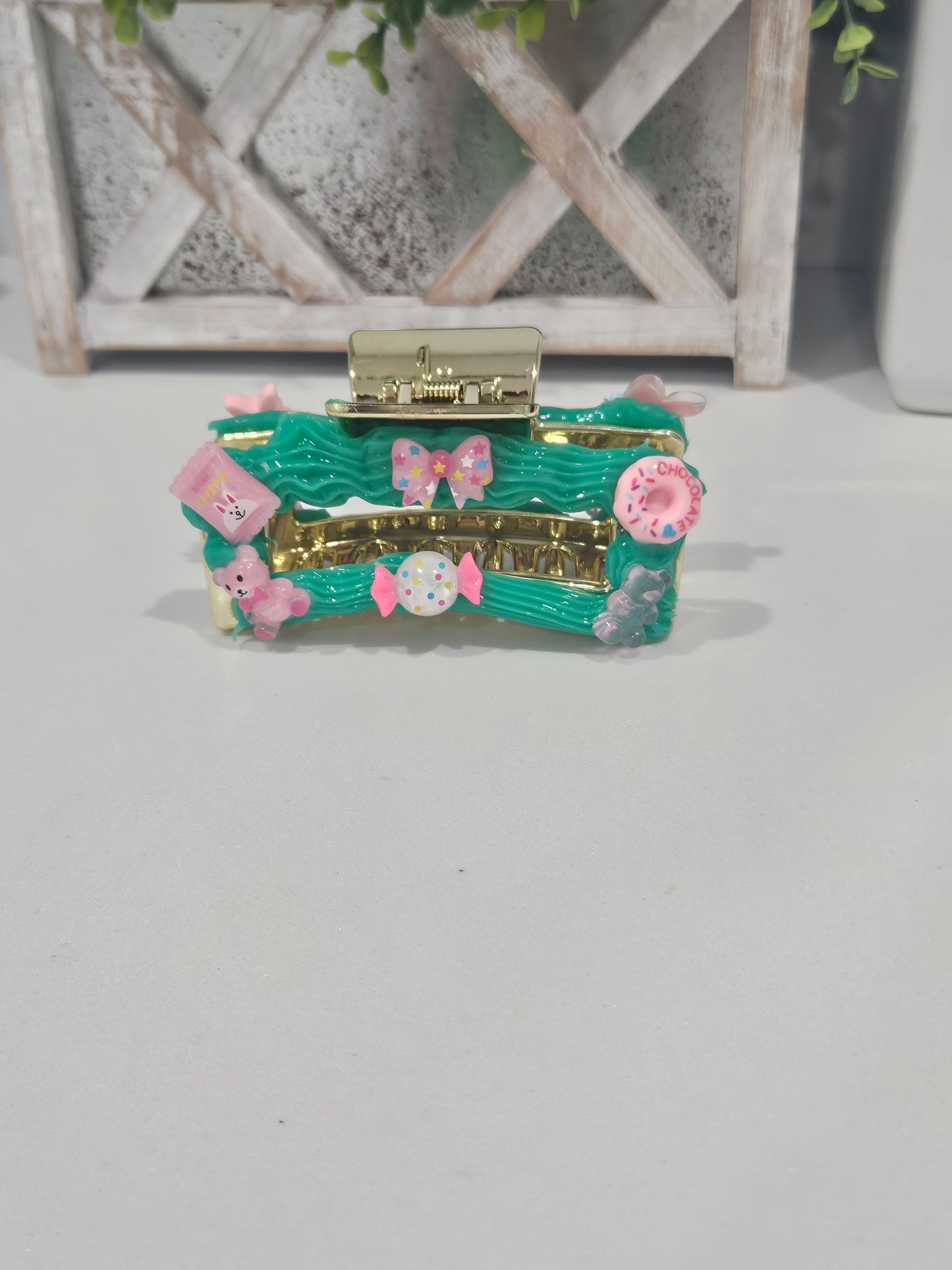 Green Goddess claw clip